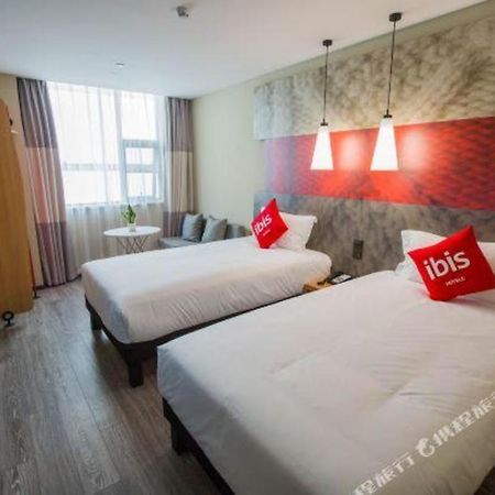 Ibis Nanchang Zhongshan Road Pedestrian Street Hotel Екстер'єр фото