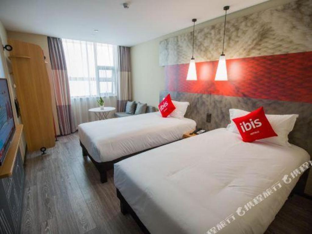 Ibis Nanchang Zhongshan Road Pedestrian Street Hotel Екстер'єр фото