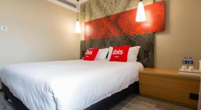 Ibis Nanchang Zhongshan Road Pedestrian Street Hotel Екстер'єр фото