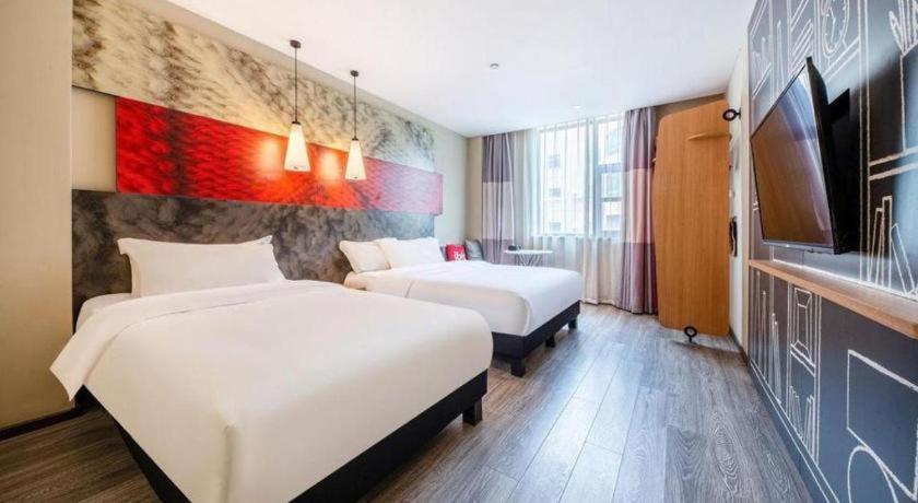 Ibis Nanchang Zhongshan Road Pedestrian Street Hotel Екстер'єр фото
