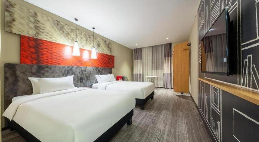Ibis Nanchang Zhongshan Road Pedestrian Street Hotel Екстер'єр фото